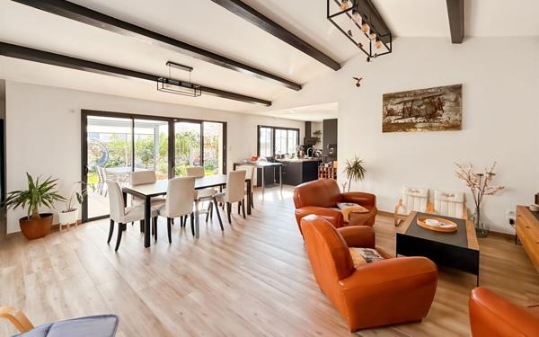 Maison à vendre    5 pièces •  Dompierre-sur-Mer