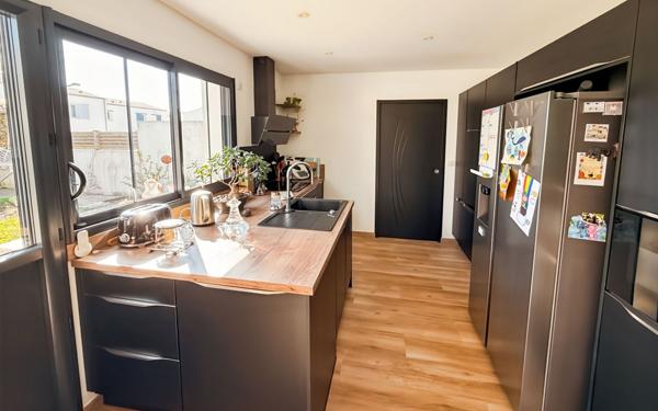 Maison à vendre    5 pièces •  Dompierre-sur-Mer