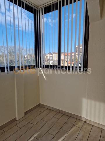 Vente
                Appartement60,43 m² - 3 Pièces -
                    MONT DE MARSAN (40000)