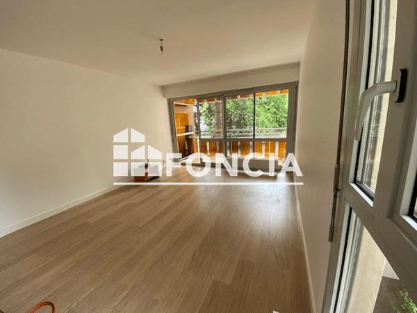 Location Appartement 2 pièces 49.34 m² - 313 AVENUE DE LA LIBERATION Le Bouscat 33110