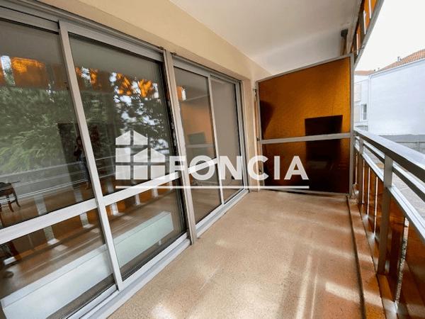 Location Appartement 2 pièces 49.34 m² - 313 AVENUE DE LA LIBERATION Le Bouscat 33110