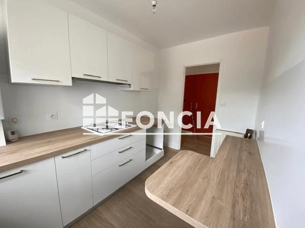 Location Appartement 2 pièces 49.34 m² - 313 AVENUE DE LA LIBERATION Le Bouscat 33110