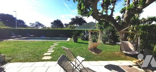 SAINT MARTIN DE CRAU, Un air de vacances !!!
Cette jolie maison de plain pied sur un terrain c...