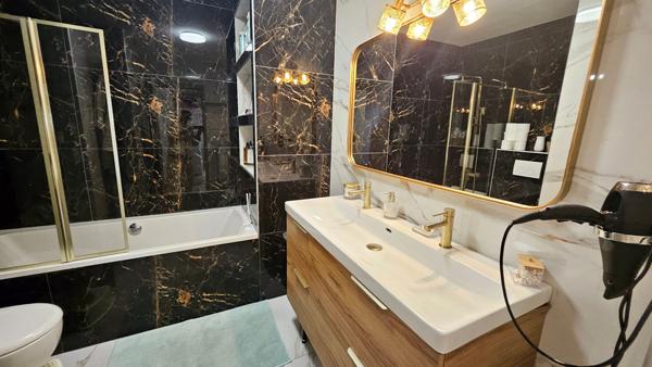 Appartement La Garde 5 pièce(s) 113,50m2 proche commodités