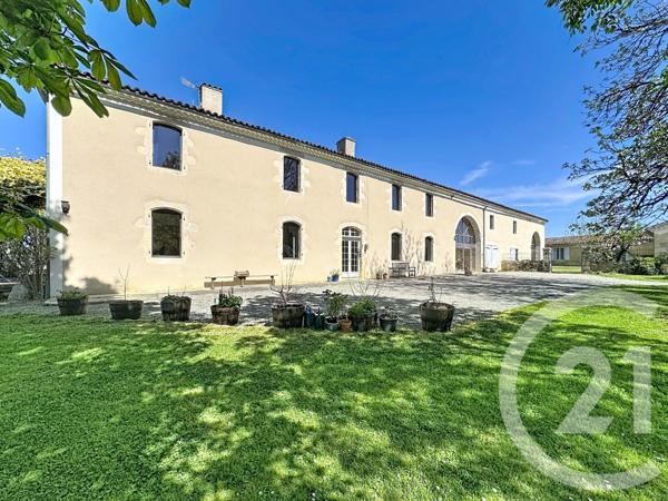 Maison à vendre  20 pièces - 710,84 m2 LEBOULIN - 32