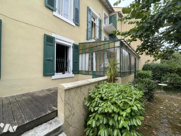 MAISON A RENOVER AVEC BEAU TERRAIN DETACHABLE