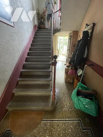 MAISON A RENOVER AVEC BEAU TERRAIN DETACHABLE