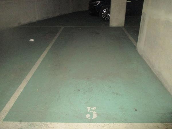 Achat parking / box Le Kremlin-Bicêtre - 12 500 €