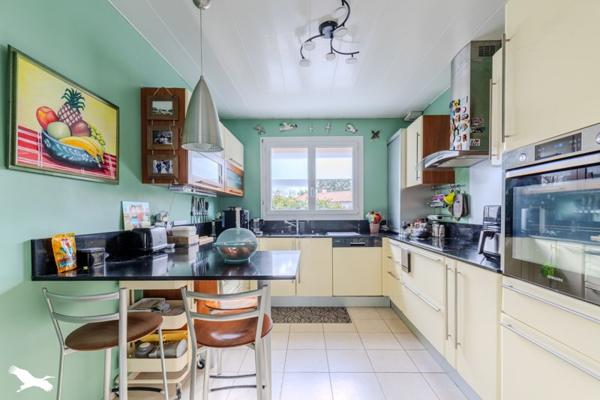 Maison à vendre 359 933 € Carbon-Blanc 4 p 124 m² DPE B