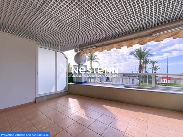 STUDIO - 26m2 - VUE MER - TERRASSE - BOX FERME - PISCINE - GARDIEN