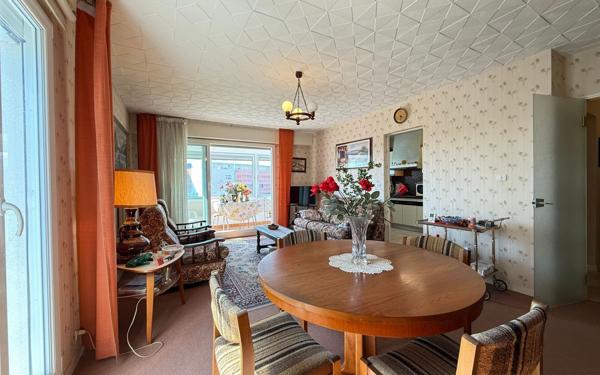 Appartement à vendre    4 pièces •  Royan