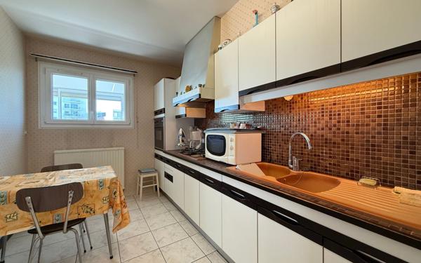 Appartement à vendre    4 pièces •  Royan