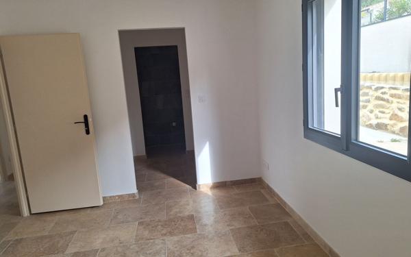 Maison à vendre    4 pièces •  Clérieux