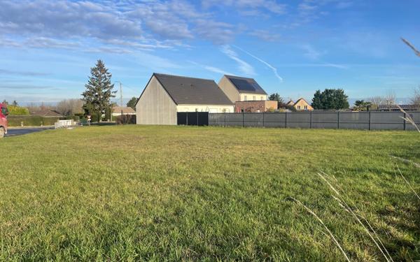 Terrain à vendre    Ribemont