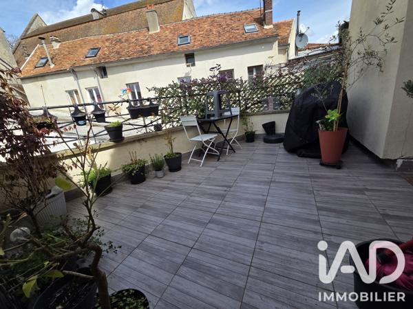 Immeuble à vendre 230 m² Louvres