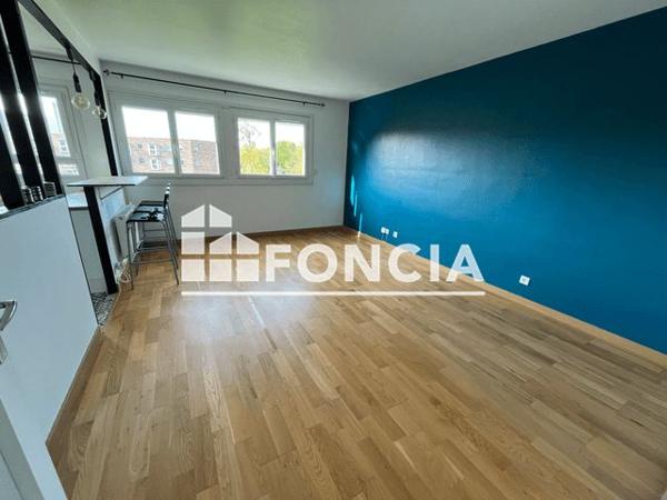 Location Studio 35.5 m² - 1-7-9 SQUARE F.JAMMES Elancourt 78990