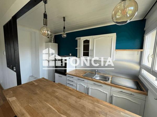 Location Studio 35.5 m² - 1-7-9 SQUARE F.JAMMES Elancourt 78990