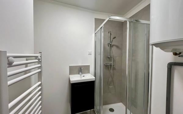 Appartement à vendre    1 pièce • 17,39 m2 Gagny