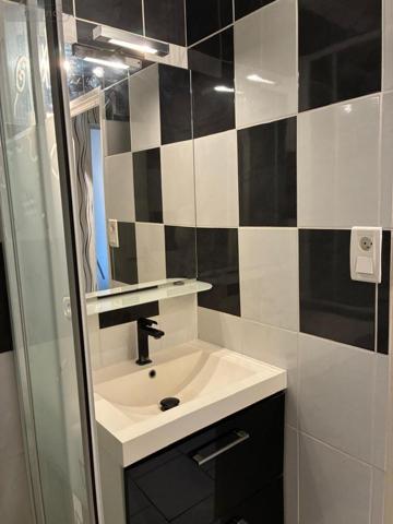 Appartement à louer à Le Petit-Quevilly en Seine-Maritime (76140), ref : 76012-L2