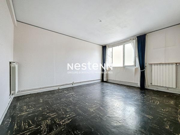 ISSY LES MOULINEAUX - QUARTIER LA FERME - Appartement 6 pièces de 110,59 m²