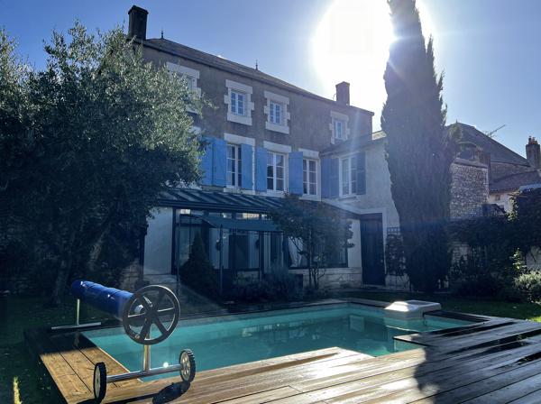 Majestueuse maison de maître du XIXème Siècle
