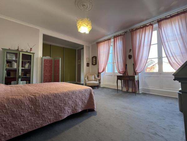 Majestueuse maison de maître du XIXème Siècle