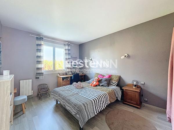 A vendre Maison 7 pieces 168 m2 avec garage, piscine, terrain