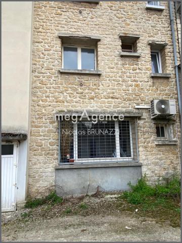 Appartement à VIMOUTIERS, 61120 - 1 pièce 49m²