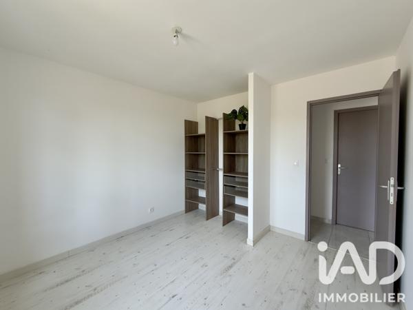 Maison à vendre 4 pièces 84 m² Saint-Saturnin