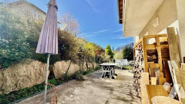 Maison familiale sur trois niveaux 