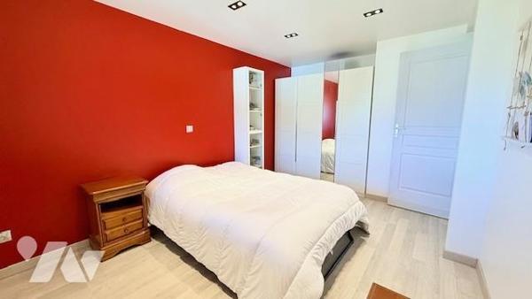 Maison familiale sur trois niveaux 
