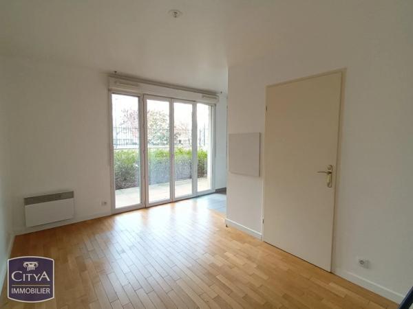 Appartement à vendre 1 pièce 26.74m² Corbeil-Essonnes (91100)