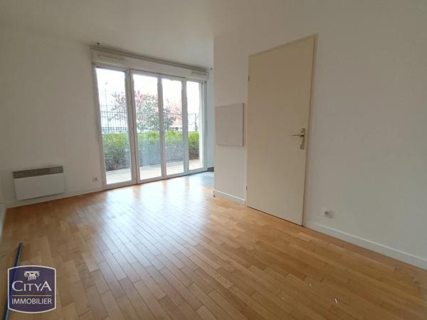 Appartement à vendre 1 pièce 26.74m² Corbeil-Essonnes (91100)