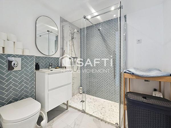 Maison familiale entièrement rénovée à deux pas du centre bourg et de la mer