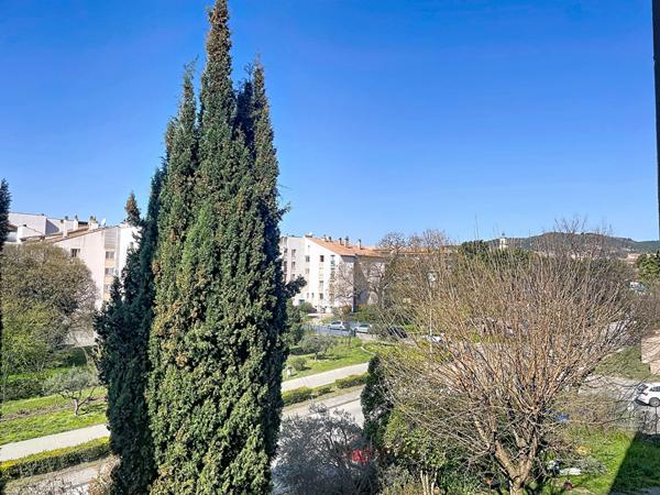 Appartement Manosque 4 pièces 83 m2 avec balcon et cave