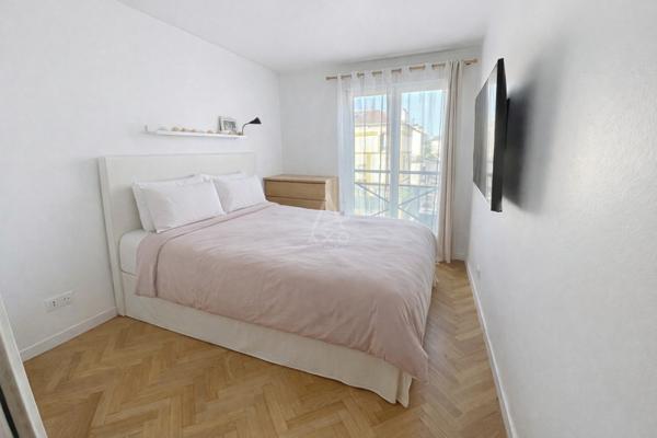 Courbevoie – 4 pièces lumineux de 87 m² avec balcon, parking et cave