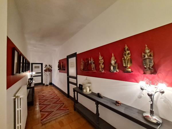 Sublime Propriété de Campagne avec Gîte, Piscine et 6 ha