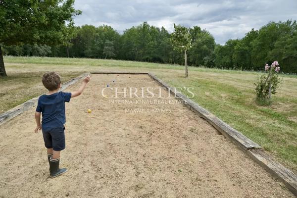 Un domaine d’exception en Dordogne – Élégance, charme et sérénité
