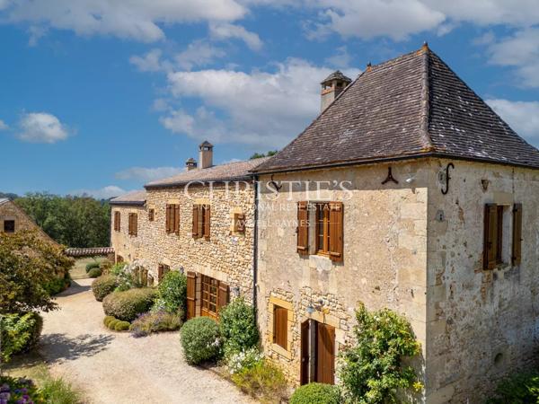 Un domaine d’exception en Dordogne – Élégance, charme et sérénité