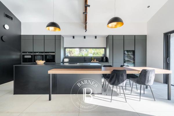 Cassis, Maison 5 Chambres -  375 m² à vendre