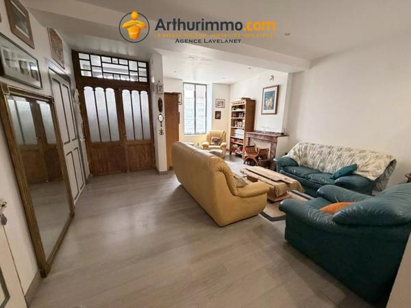 Vente                                                      Maison
                        
                     6 pièces                      109 m2                     à Lavelanet