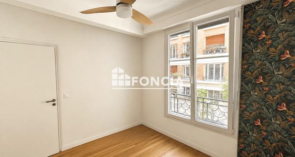 Location Appartement 4 pièces 72.17 m² - Paris 75016
