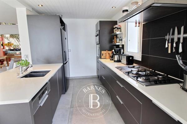 La Flotte, Maison 4 Chambres -  200 m² à vendre