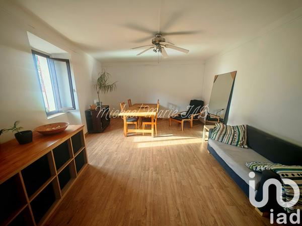 Maison à vendre 6 pièces 148 m² Saint-Nazaire-de-Ladarez