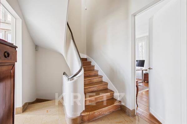 Propriété de caractère avec Parc et Piscine