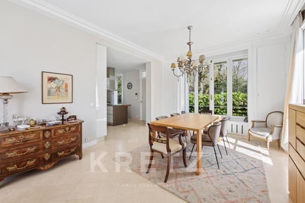 Propriété de caractère avec Parc et Piscine