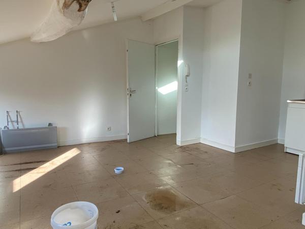 IMMEUBLE CENTRE NIORT 4T1BIS, 103m2 environ