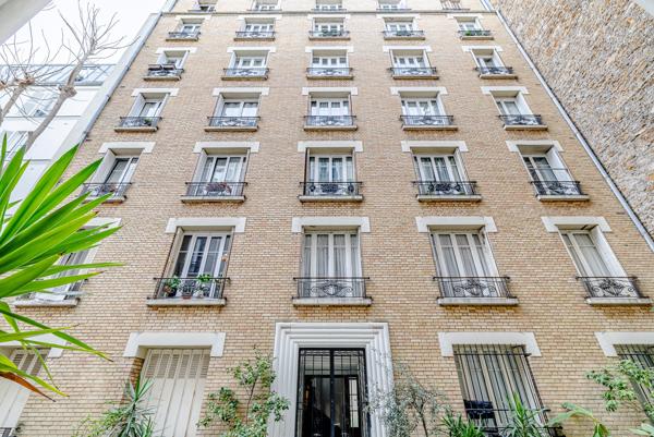Secteur Ternes / Arc de Triomphe - Joli 3 pièces en parfait état – Ascenseur