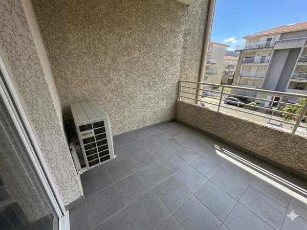 Charmant appartement T1 à vendre à Lucciana.