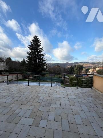 Villa de 127m² habitables environ avec piscine et vue imprenable